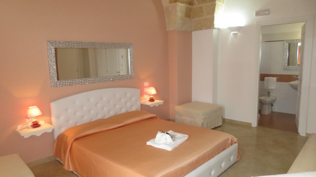 Antico Casale B&B Veglie Bagian luar foto